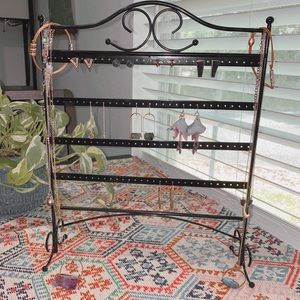 Black metal earring/jewelry stand
